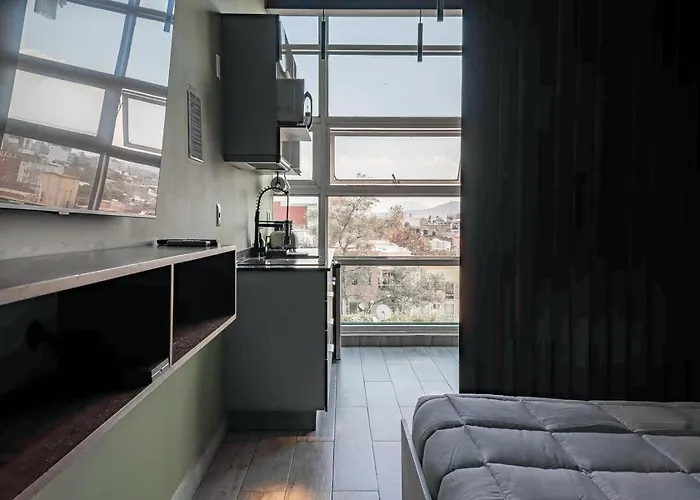 Apartamento The Jungle Loft Tropical Comfort-centric W/kitchen