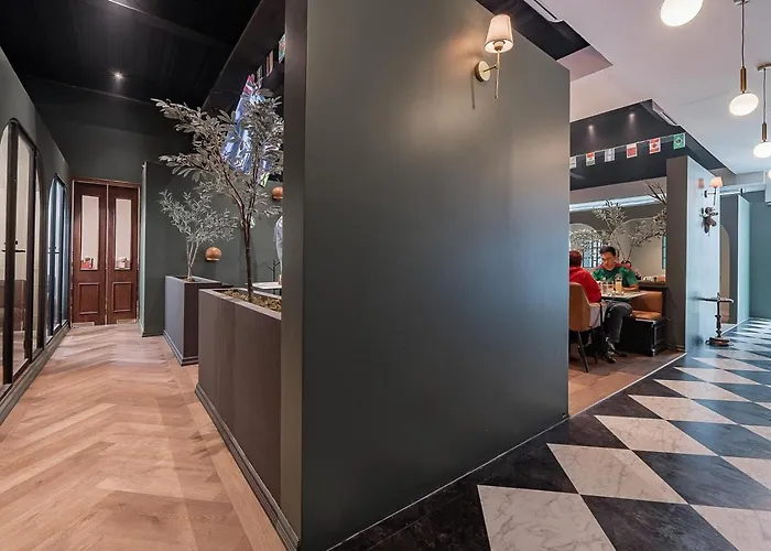 Apartamento The Jungle Loft Tropical Comfort-centric W/kitchen