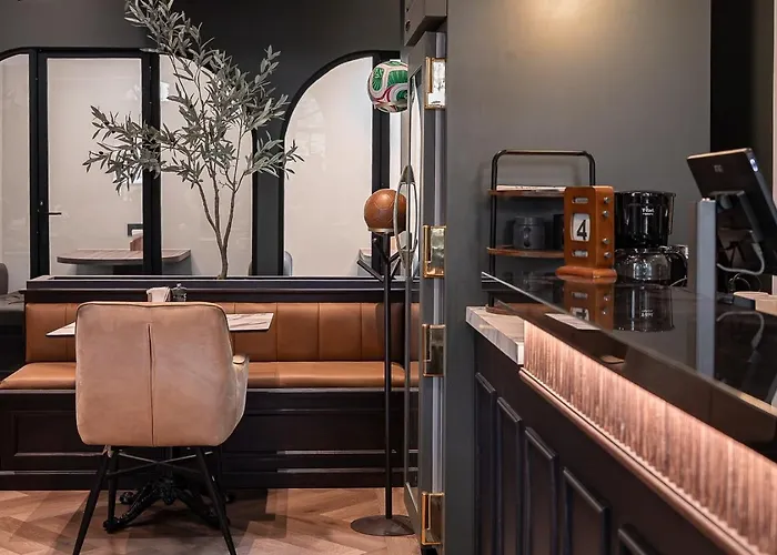 Apartamento The Jungle Loft Tropical Comfort-centric W/kitchen