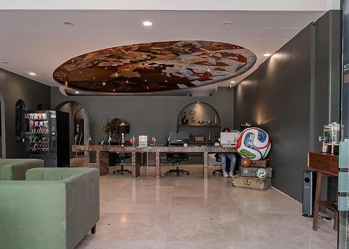The Jungle Loft Tropical Comfort-centric W/kitchen México DF